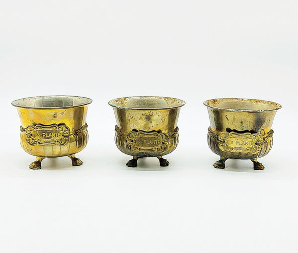 Set of 3 matching 80s solid brass footed round planters with each having a brass plate with “La Plante”