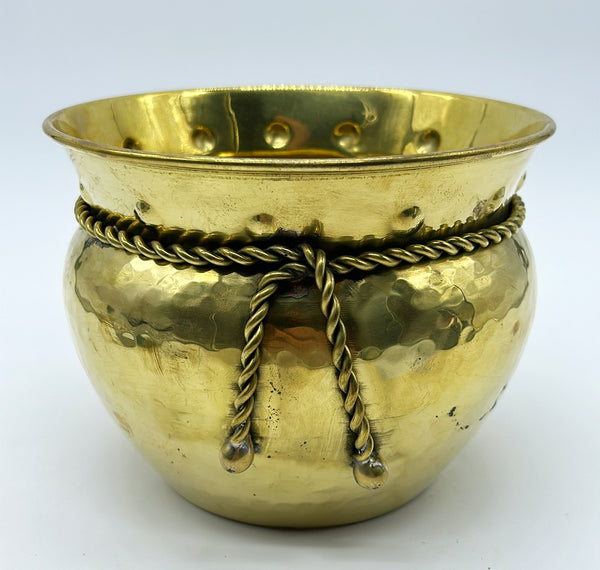 80s vintage solid brass planter with rope style detail.