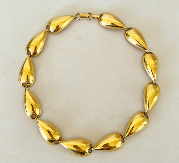 80s vintage designer style collar necklace in gold tone metal finish