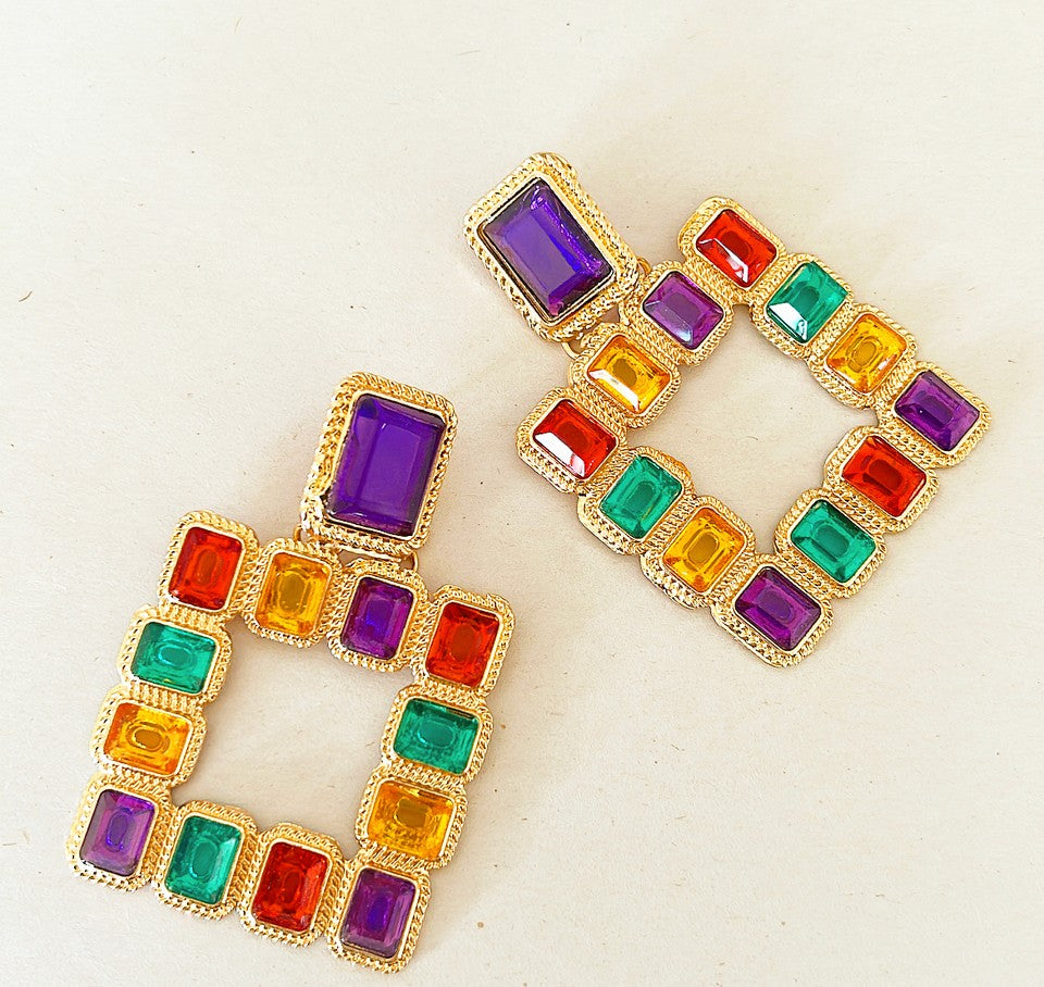 Glamorous statement pierced style earrings