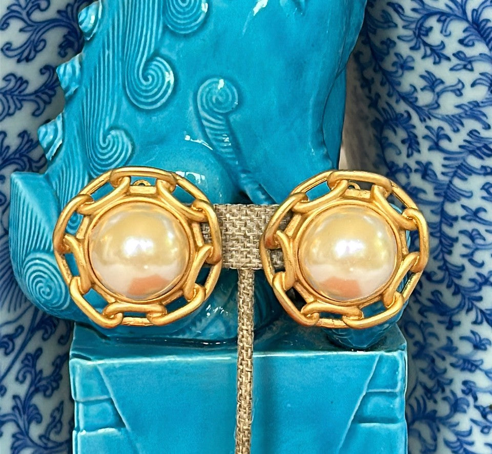 Fabulous statement clip earrings from the late 80s.