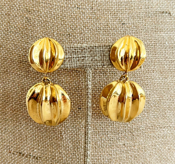 80s gold tone clip on dangling earrings