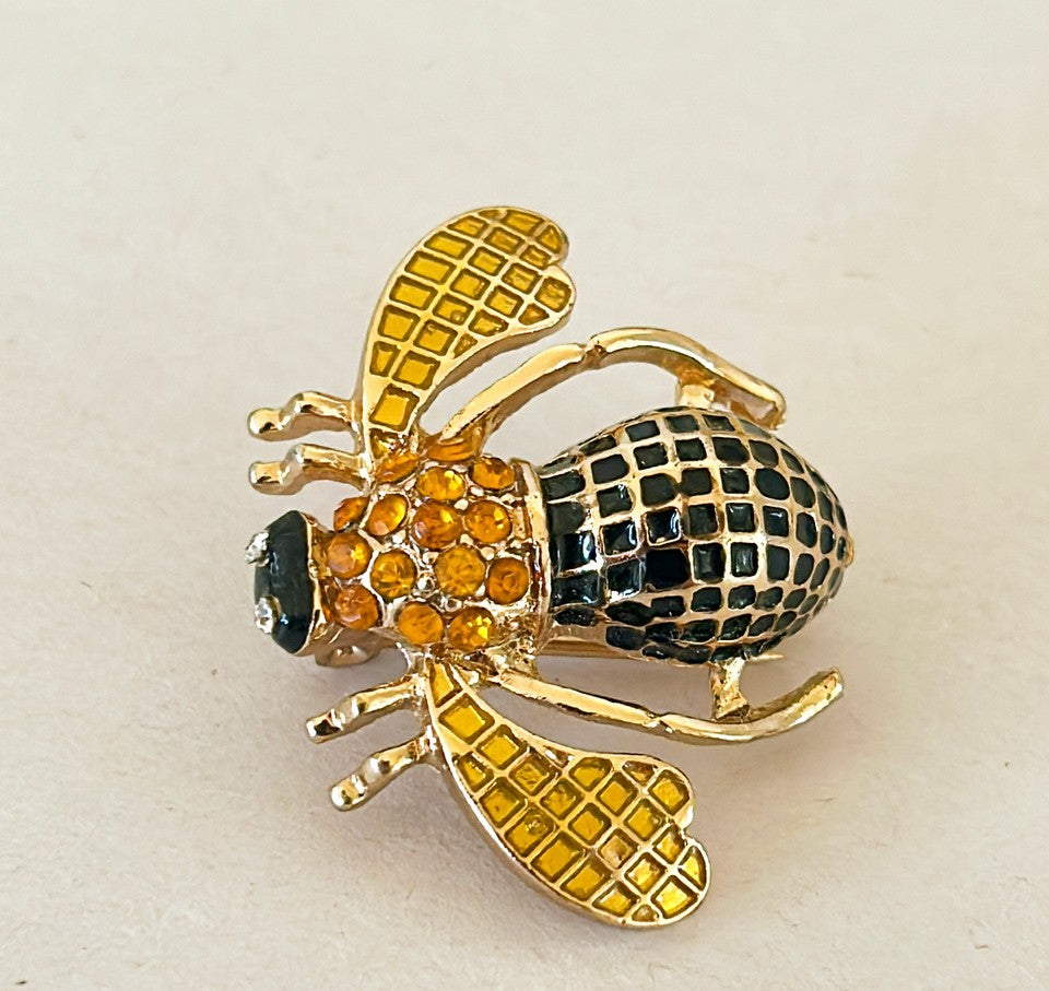 Vintage bee brooch with black & gold enamel accents