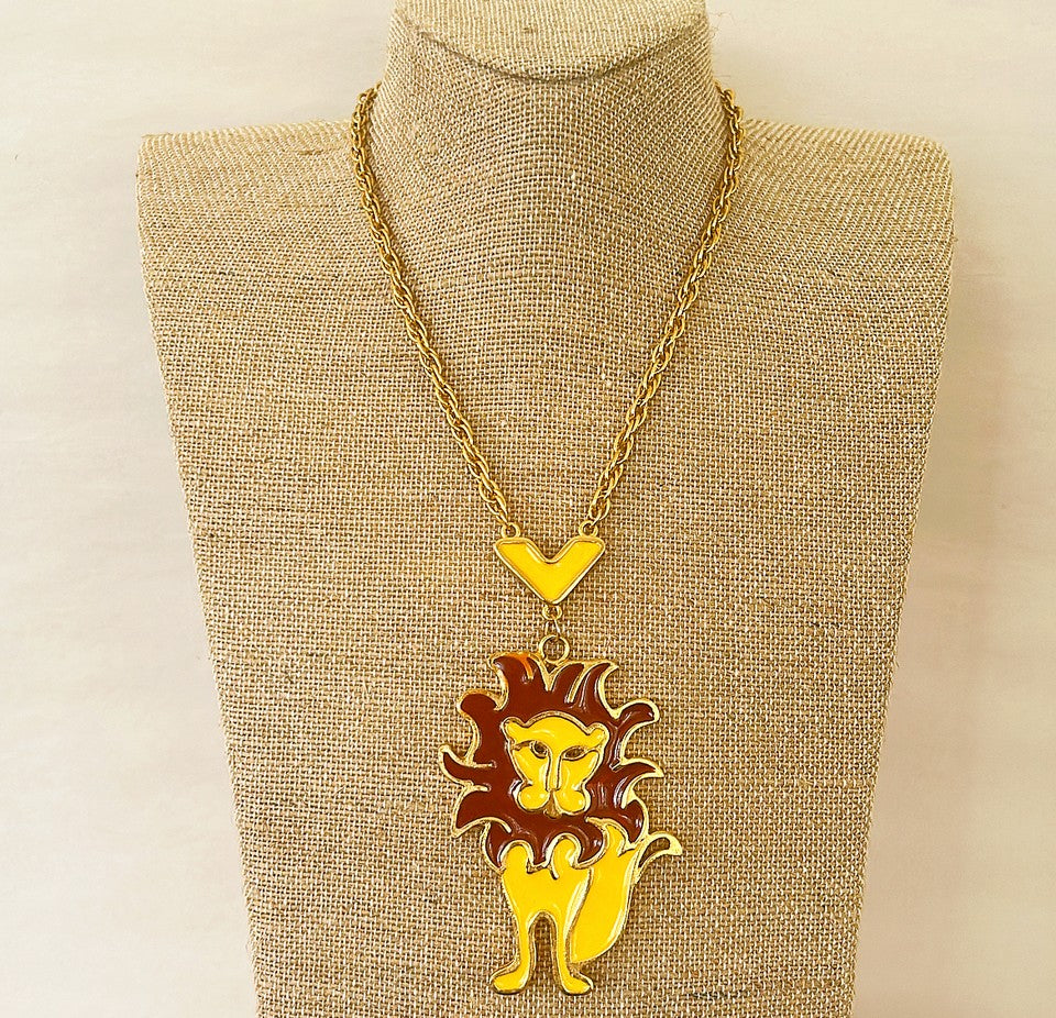 Mid-century modern late 60s lion pedant necklace.