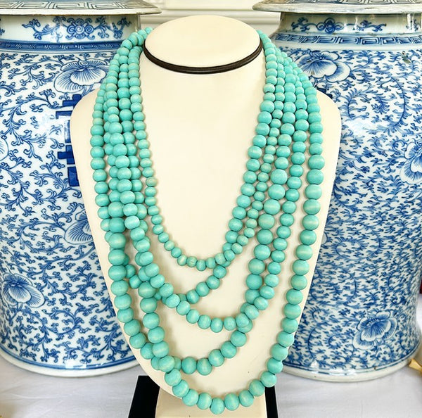 Beautiful pre-loved turquoise chunky multi strand necklace