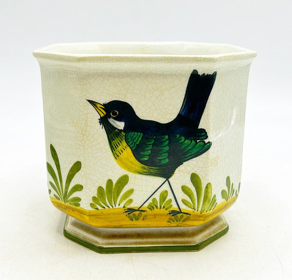 Adorable 1980s vintage made in Italy stamped decorative cachepot.