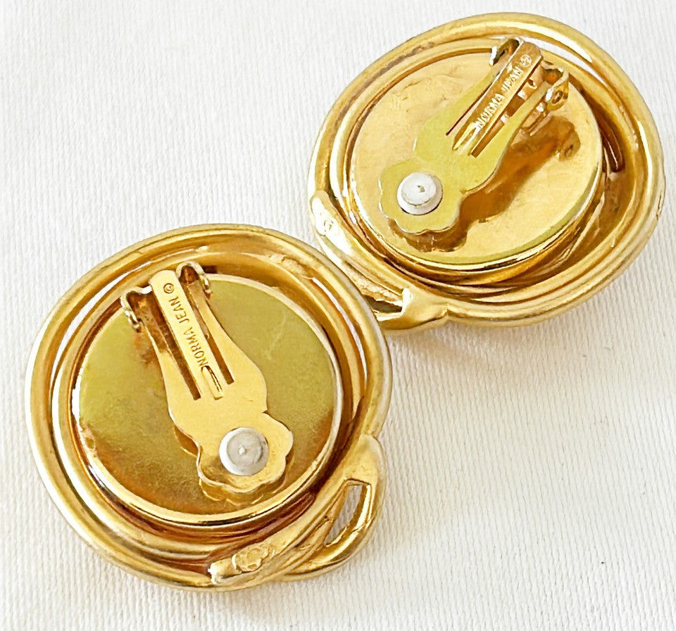 Beautiful large statement clip on earrings from the 1980s.