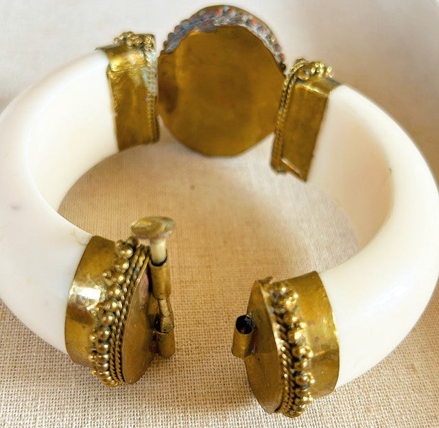 Stunning vintage statement bracelet.