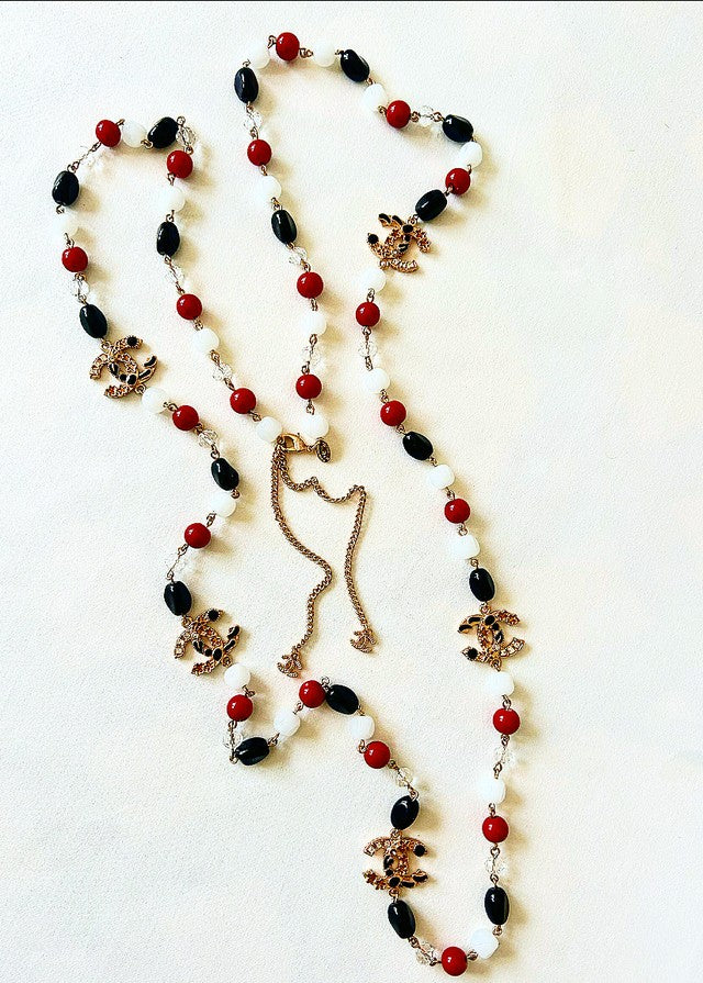 Vintage Chanel authentic double CC beaded necklace.