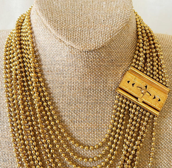 1970s beautiful gold cluster beaded necklace