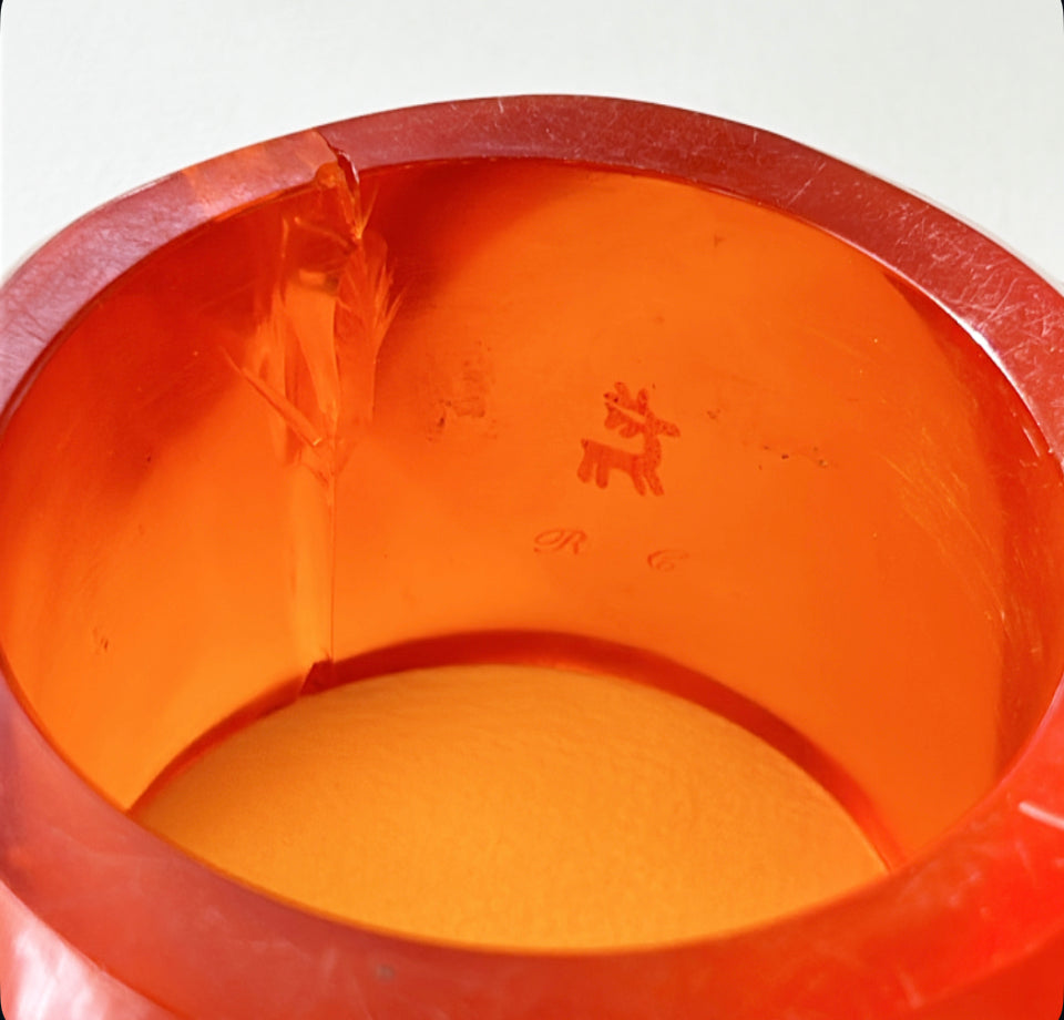 Vintage 60s acrylic statement bracelet