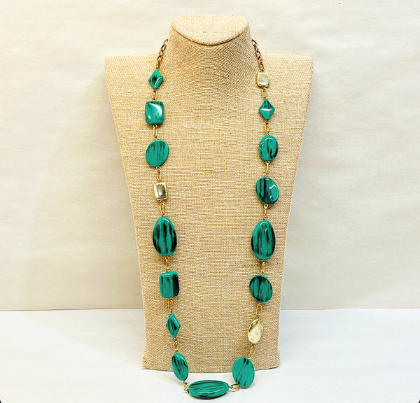 Vintage 90s faux green malachite style beaded statement necklace.