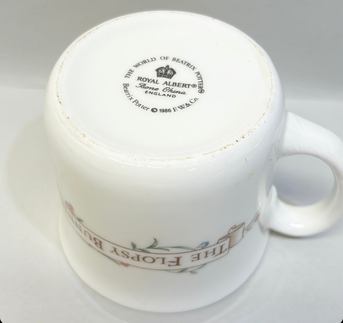 1980s vintage Beatrix Potter The Flopsy Bunnies mug with one handle