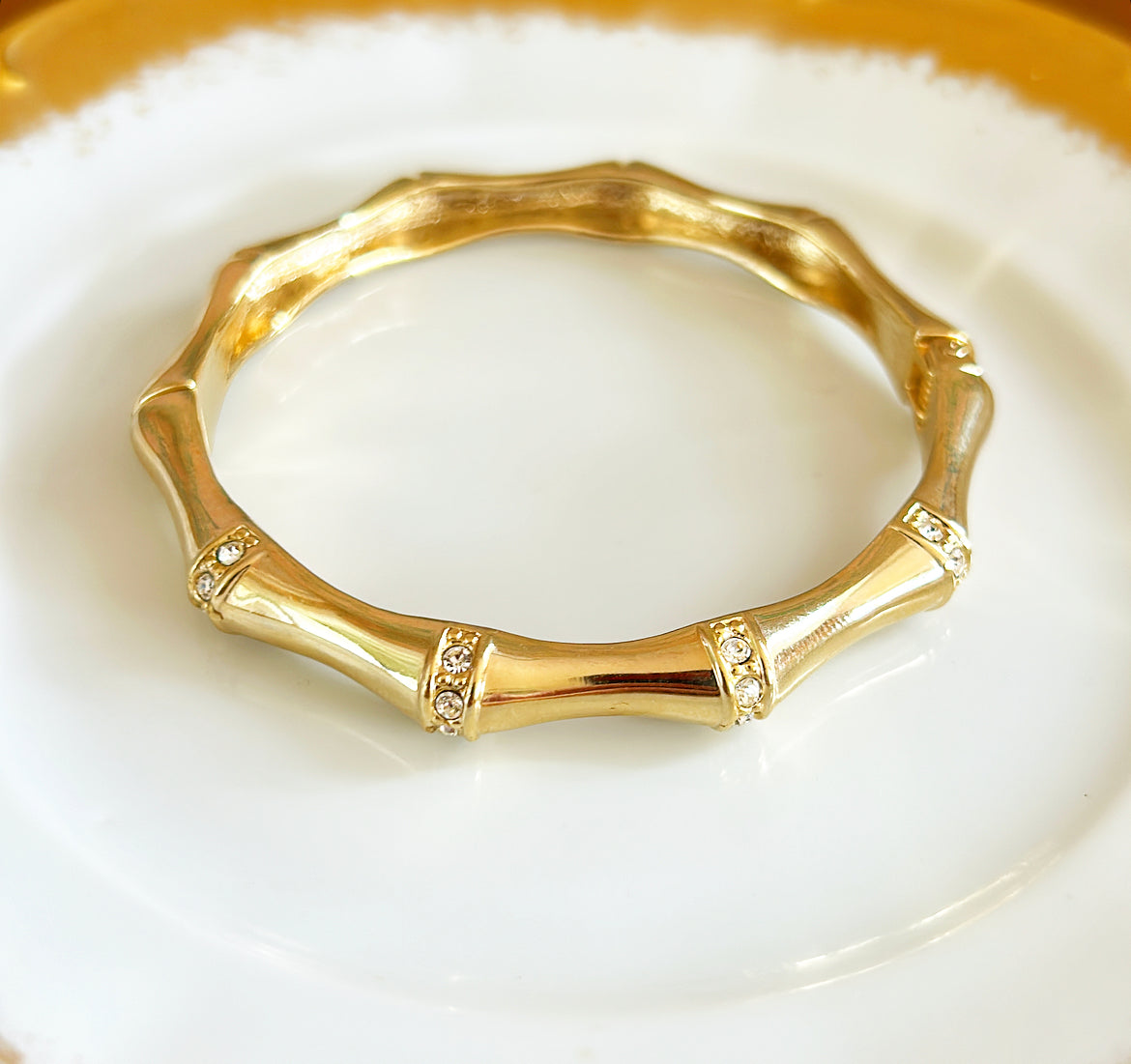 Vintage faux bamboo gold metal hinged bracelet bangle.