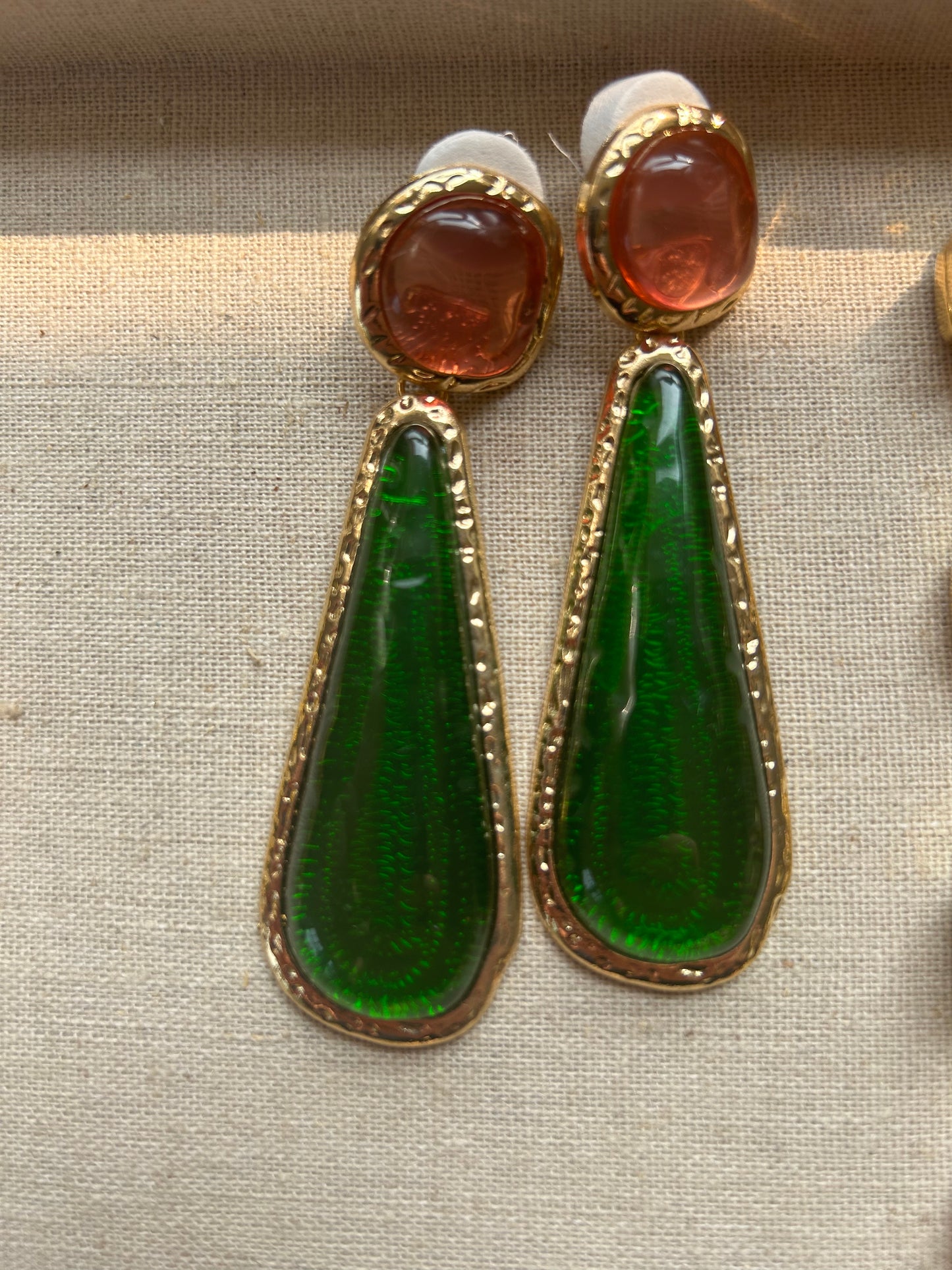 Sneak Peek Earrings - 1 - Green