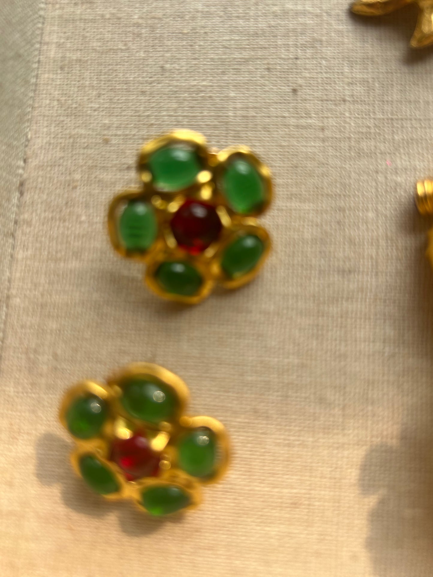 Sneak Peek 8 - Green Red Earrgins