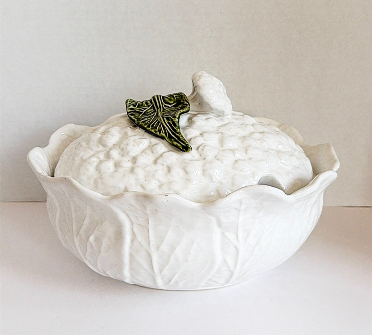 Vintage oval shaped cauliflower tureen