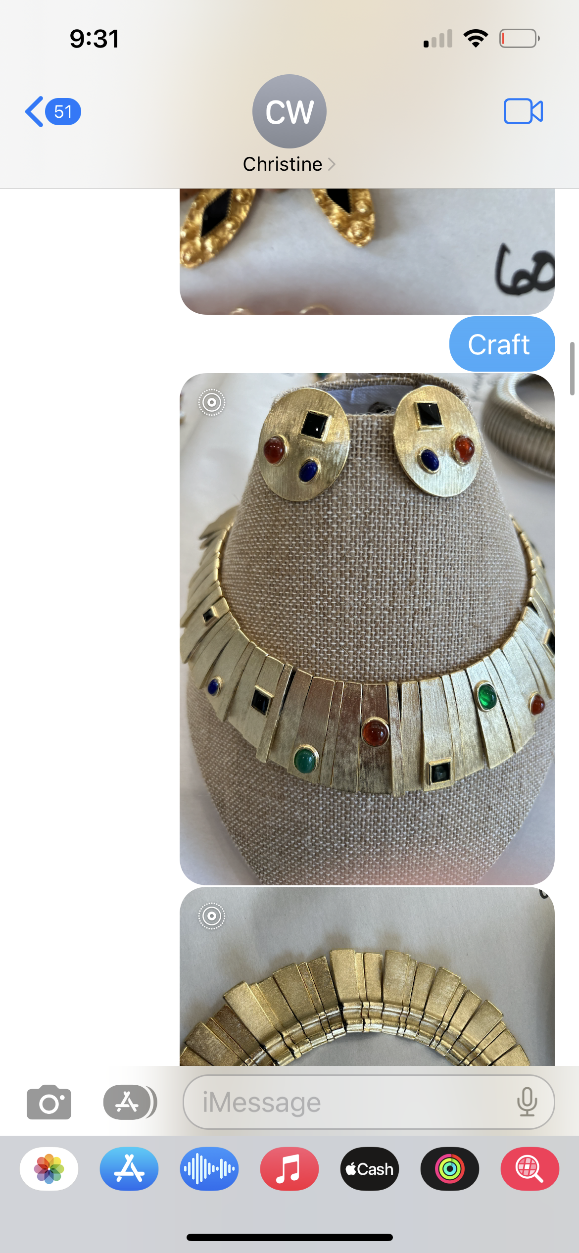 Les Bernard set - earrings and necklace