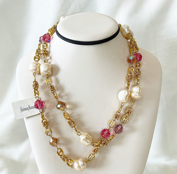 Fabulous extra long vintage designer fashion necklace from Neiman’s.