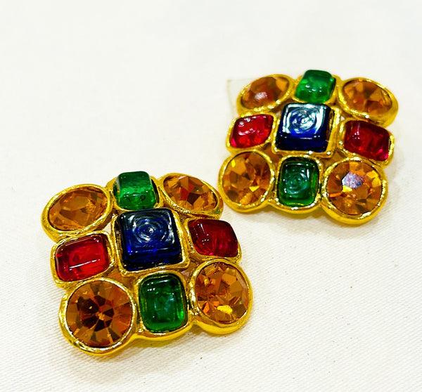 Fabulous 80s stamped Chanel clip on designer fashion earrings
