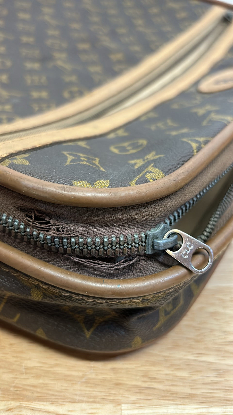 Vintage Louis Vuitton travel mini suite case with B monogram.