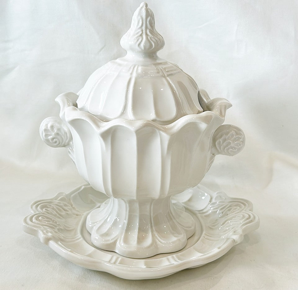Vintage red cliff stamped ironstone mini tureen set.