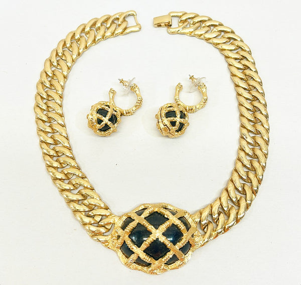 Rare Monet signed couture necklace &amp; earring set.