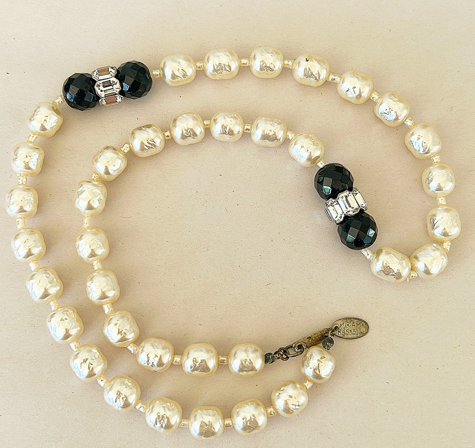Vintage signed Miriam Haskell heavy fresh water style faux pearl necklac