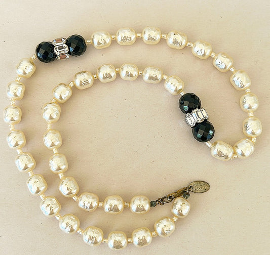 Vintage signed Miriam Haskell heavy fresh water style faux pearl necklac