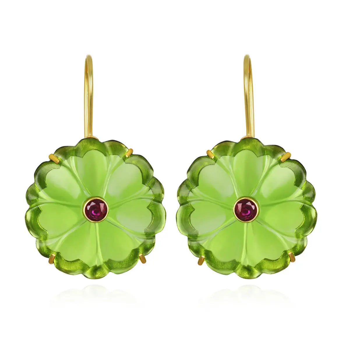 Hand-carved&nbsp;clover green&nbsp;quartz  earrings
