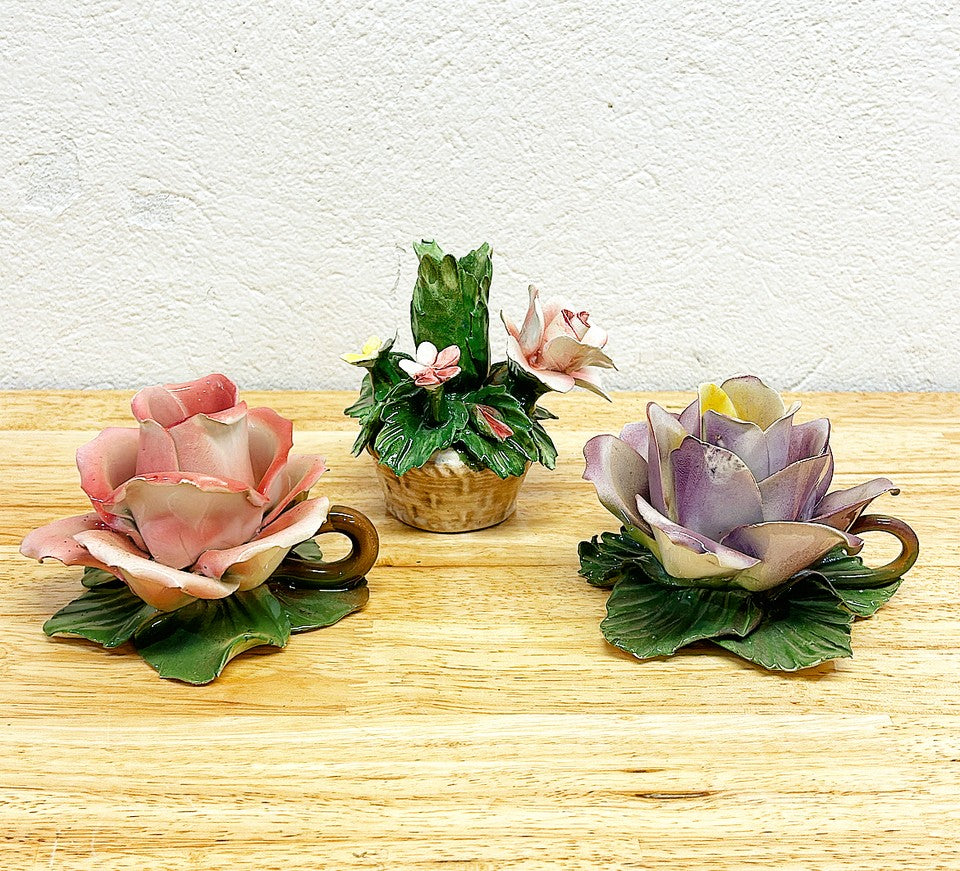 Set of 3 Italian Nuova Capodimonte ceramic flowers.