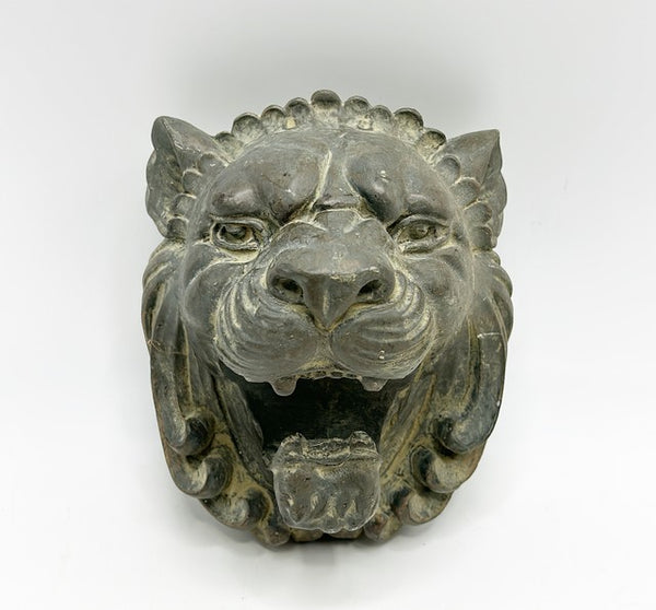 Vintage wall mounted lion head face-