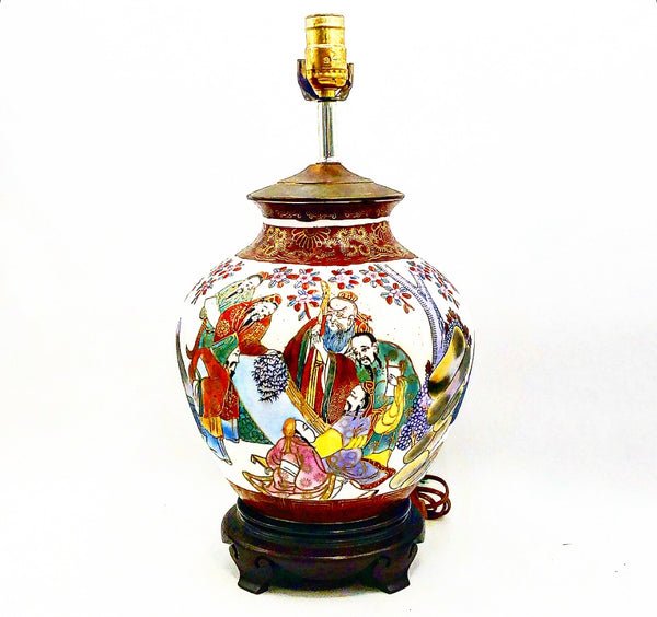 Beautiful Chinoiserie Export Lamp