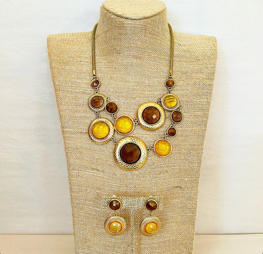 1990’s signed Liz Claiborne statement necklace