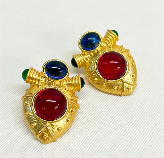Fabulous statement style pierced earring