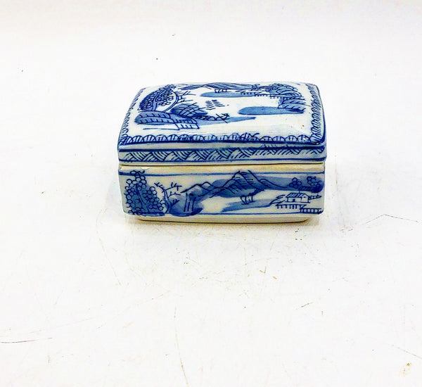 Blue and White Canton Box