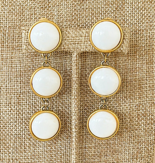 Late 70s statement style dangling clip on earrings.