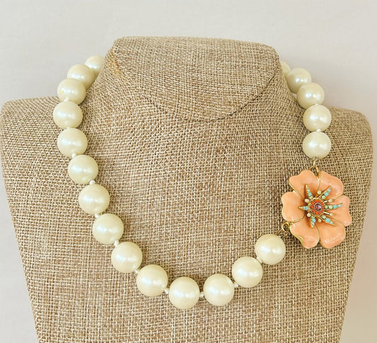 Carolee couture chunky pearl necklace with peach enamel flower