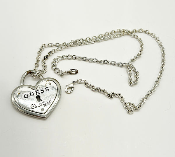 Vintage 90d GUESS signed heart silver metal tone pendant necklace.