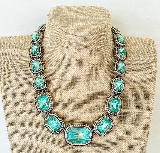 Large scale vintage statement necklace signed by Heidi Daus.