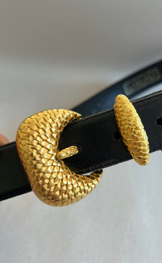 Vintage 1980’s - Karen Callen stamped fashion designer belt / belt buckle