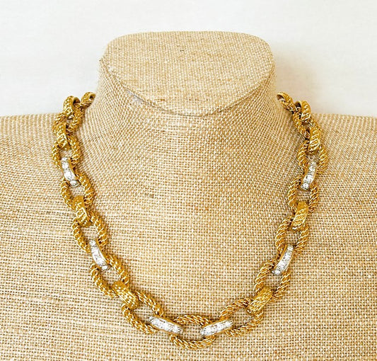 Signed KJL ( Kenneth Jay Lane ) thick rope style vintage chain link necklace.