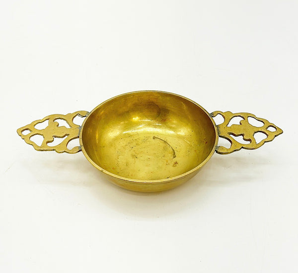 Vintage 80s stamped made in India solid brass Porringer two handles style shallow decorative bowl