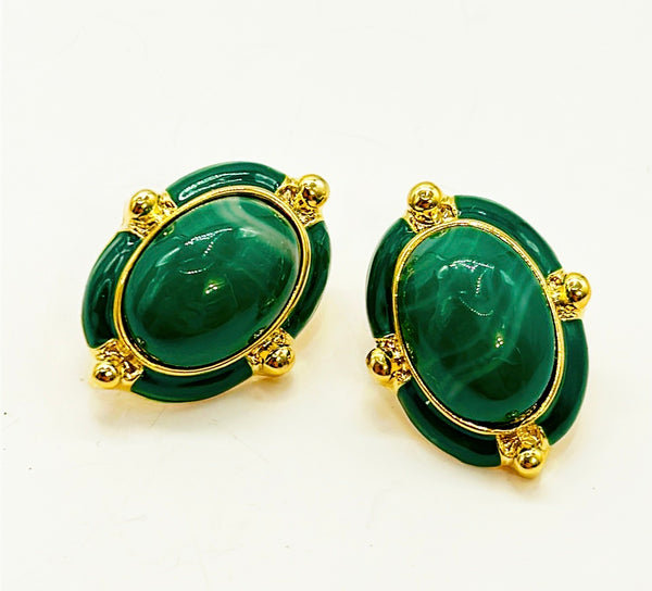 Faux green malachite pierced oval earrings.