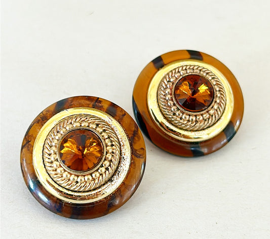 Vintage clip on style round acrylic tortoise earring