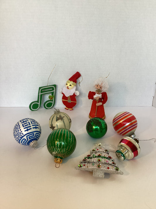 LMJ - Christmas Ornaments - Bucket A