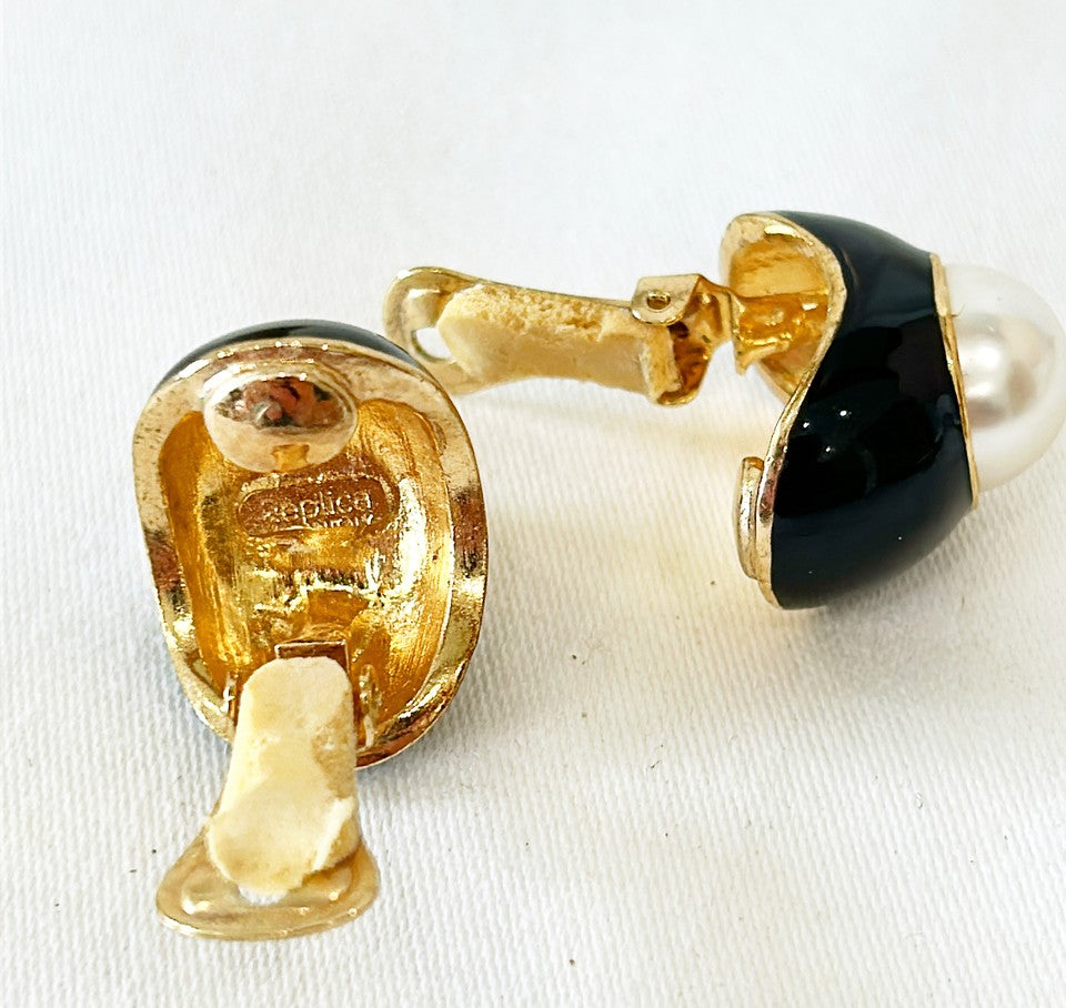 Classic signed Replica clipper on earring from the 1970s.