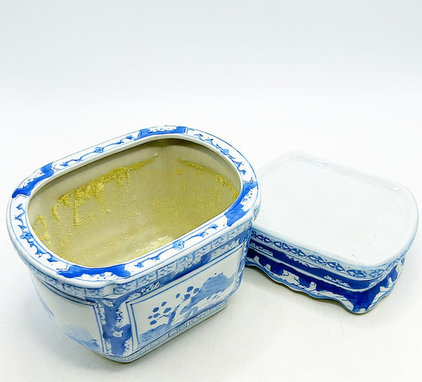 Classic vintage 2 piece blue and white chinoiserie 80s porcelain glazed oval / rectangular style decorative planter