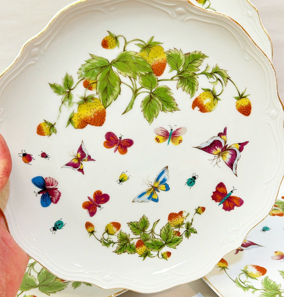 Set of 4 Lenwile Ardalt strawberry &amp; butterflies pattern dinner plates.