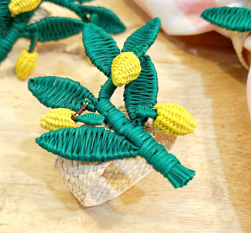 Set of 8 rattan woven style green &amp; yellow lemon tree branch style decorative napkin rings